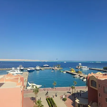 Amazing Roof In Marina Hurghada