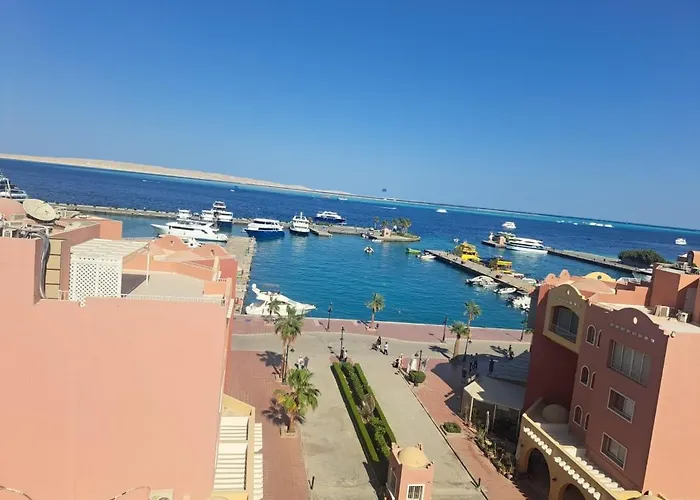 Amazing Roof In Marina Apartment Hurghada