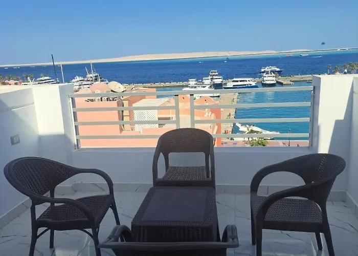 Apartment Amazing Roof In Marina Hurghada